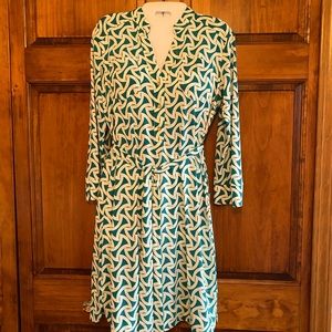 Donna Morgan dress.